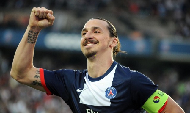 排列五赛事集团|电竞王者之争，WE.Mystic与RNG.Uzi的终极对决