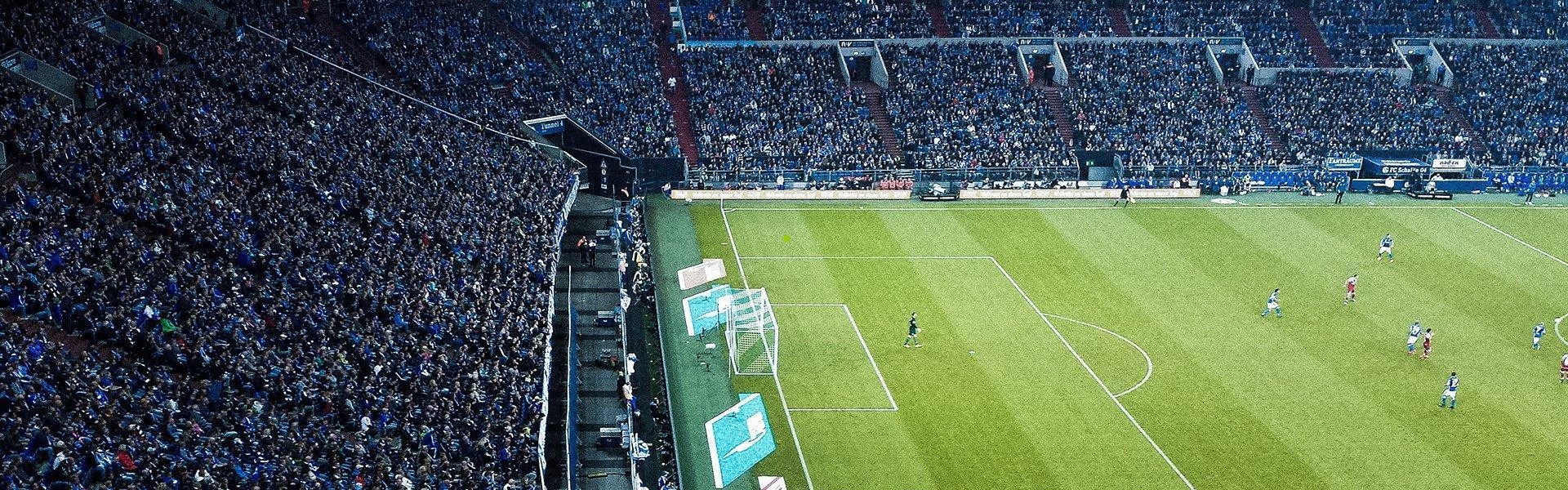 【排列五体育中心】奥卡福尔落选风波引热议 扎卡直言，抱怨不如专注赛场